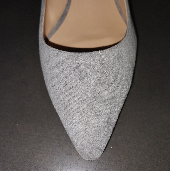 NWT Eldof Slingback Heels - Picture 10 of 12